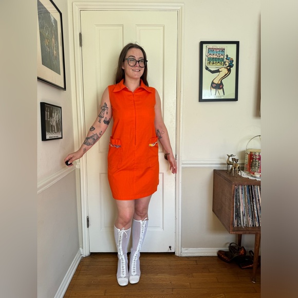 Vintage Dresses & Skirts - 70s Vintage Bright Orange Front Zip House Dress